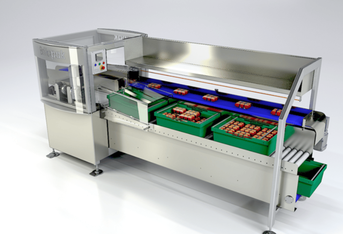 Brillopak’s automated packing machine that can be easily run by trained human operators, combining advanced technology with manual work for efficient and streamlined packing processes.